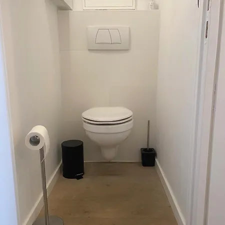 Апартаменты Renovated With Breathtaking Sea View T5 Остенде