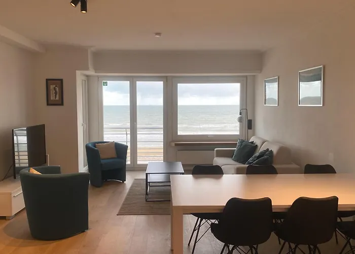 Bel Air - Renovated With Breathtaking Sea View T5 Appartement Ostende